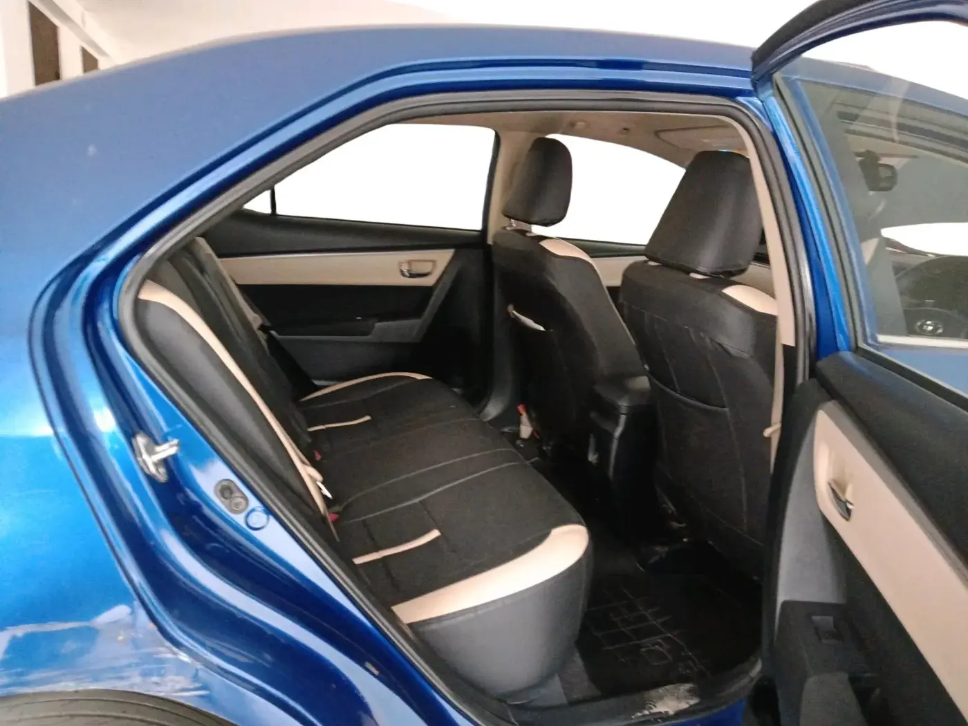 2014 Toyota Corolla Altis G CVT PETROL, Petrol, Automatic, 43,314 km, interior