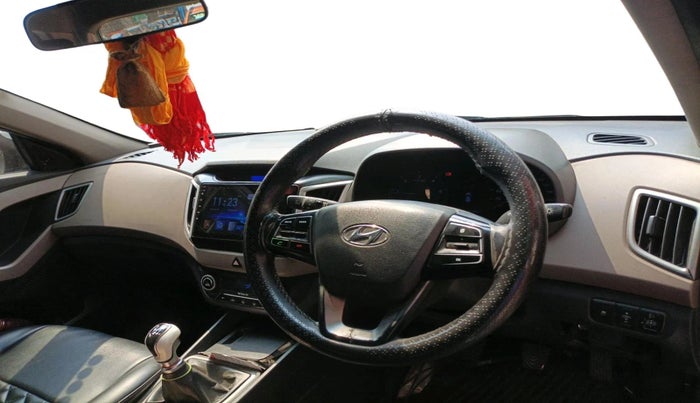 2015 Hyundai Creta SX (O) 1.6 DIESEL, Diesel, Manual, 1,61,965 km, interior