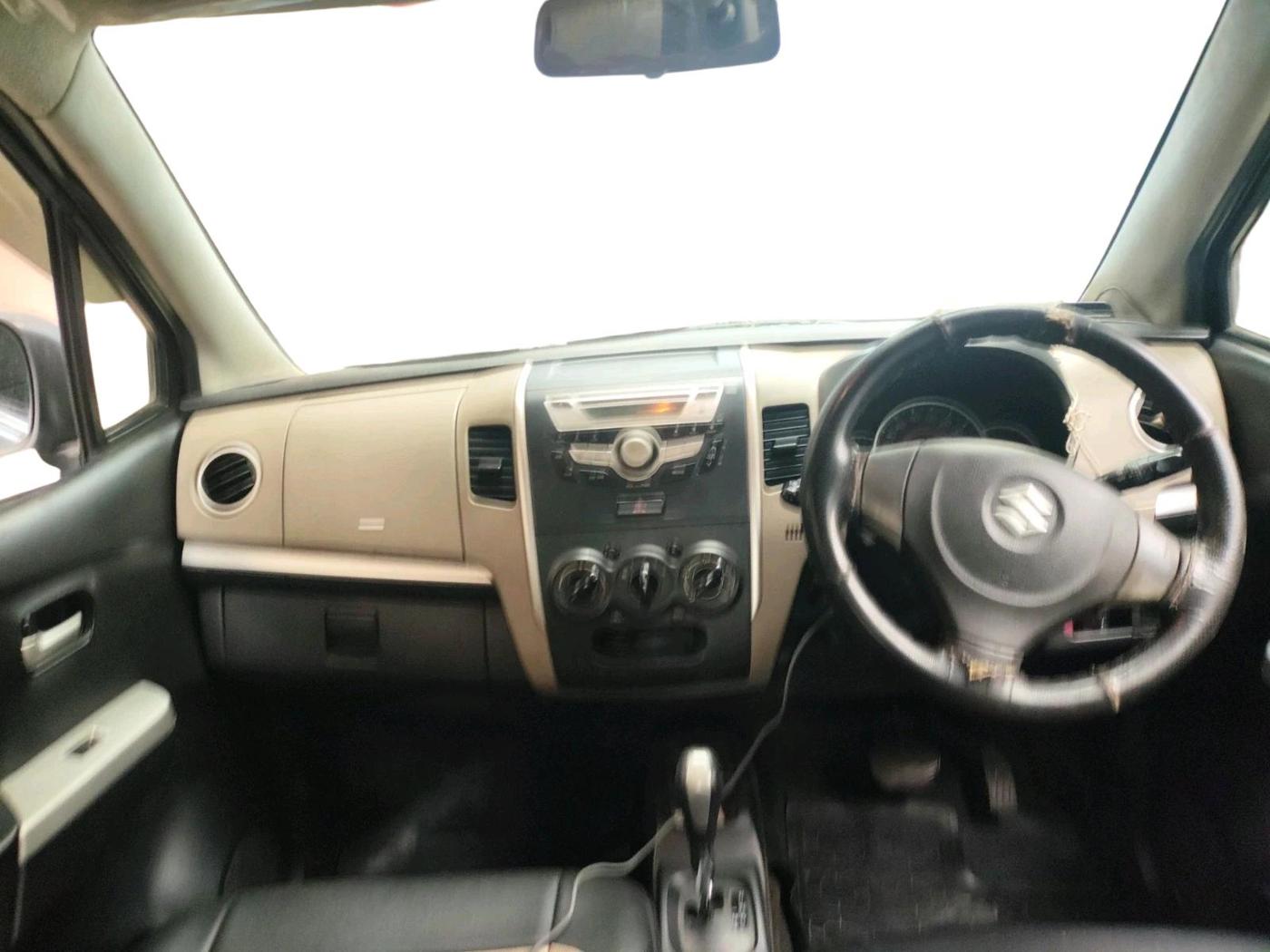 2016 Maruti Wagon R 1.0 VXI, Petrol, Manual, 66,777 km, interior