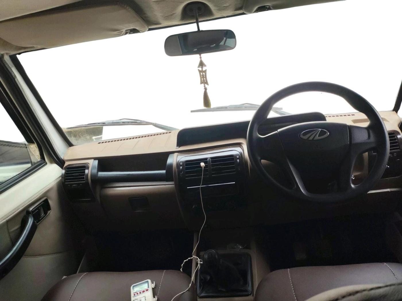 2021 Mahindra Bolero B6 (O), Diesel, Manual, 48,380 km, interior