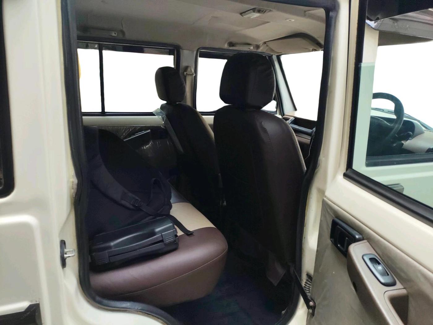 2021 Mahindra Bolero B6 (O), Diesel, Manual, 48,380 km, interior