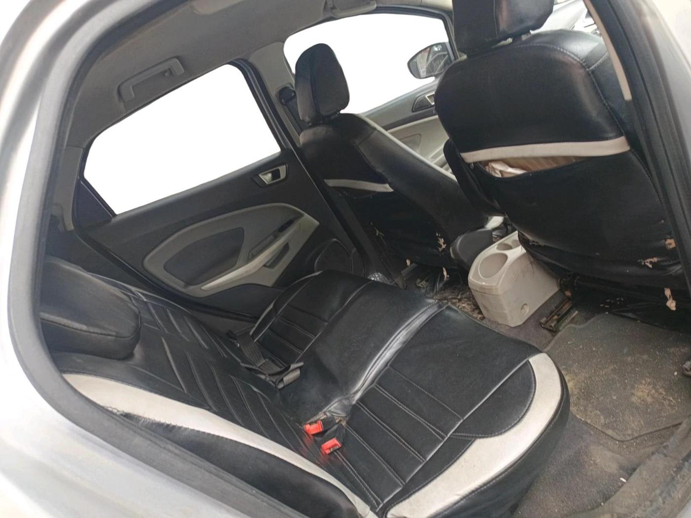 2015 Ford Ecosport TREND+ 1.5L DIESEL, Diesel, Manual, 1,39,730 km, interior