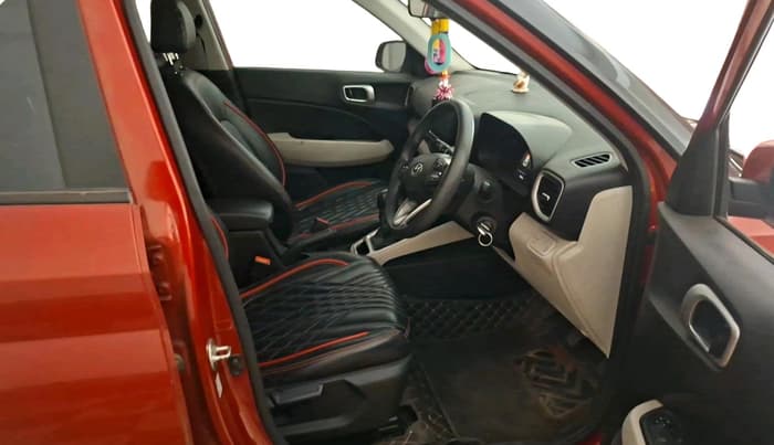 2022 Hyundai VENUE S(O) 1.2, Petrol, Manual, 33,246 km, interior