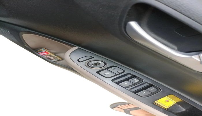 2018 Hyundai Grand i10 SPORTZ 1.2 KAPPA VTVT, Petrol, Manual, 19,430 km, interior