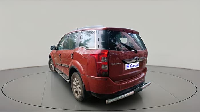 2018 Mahindra XUV500 W10, Diesel, Manual, 1,14,190 km, exterior