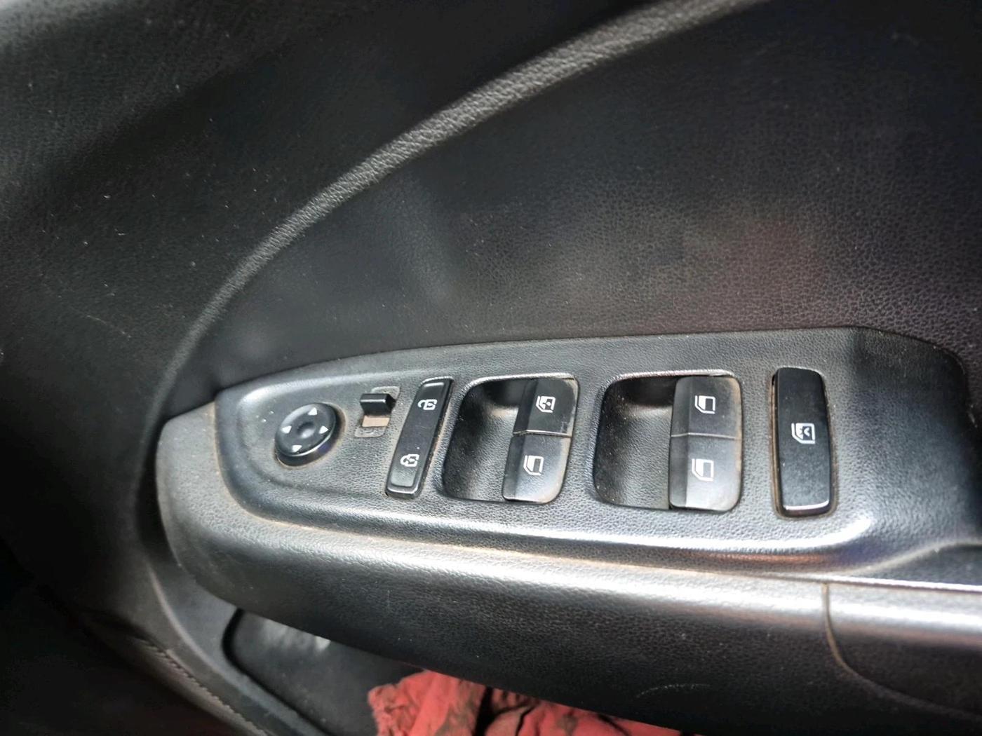 2019 Hyundai VENUE S 1.4 CRDI, Diesel, Manual, 91,902 km, interior