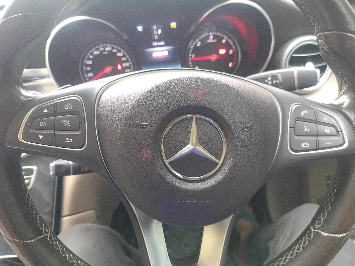 2018 Mercedes Benz GLC CLASS 220 D 4 MATIC, Diesel, Automatic, 27,373 km, interior