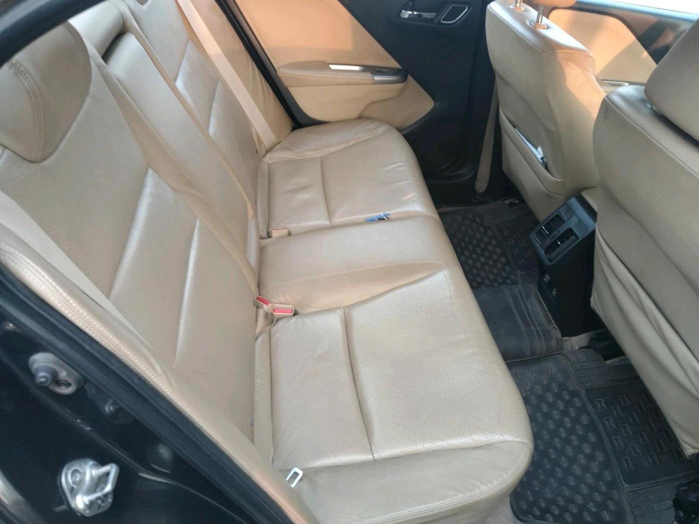 2018 Honda City 1.5L I-VTEC VX CVT, Petrol, Automatic, 63,644 km, interior
