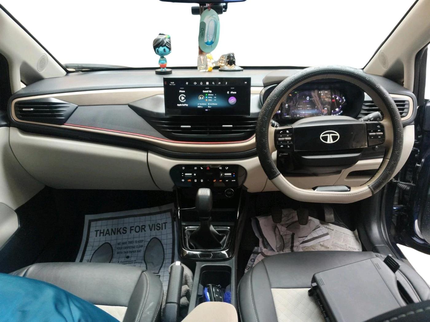 2025 Tata ALTROZ Accomplished S Petrol 5 MT, Petrol, Manual, 3,962 km, interior