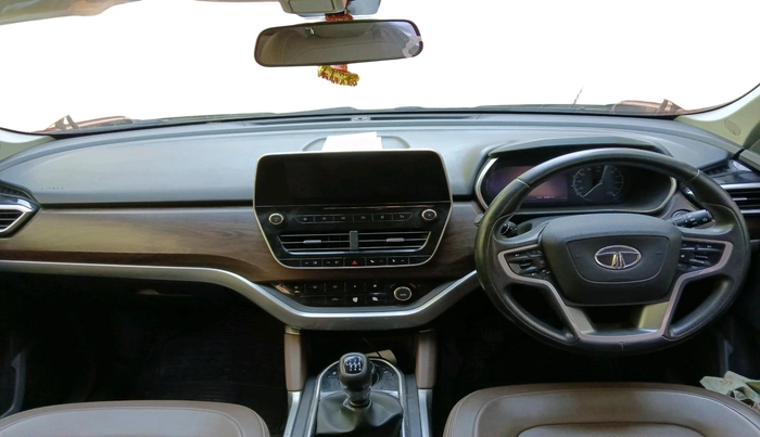 2019 Tata Harrier XZ 2.0L, Diesel, Manual, 33,355 km, interior