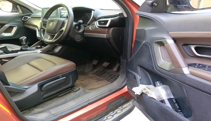 2019 Tata Harrier XZ 2.0L, Diesel, Manual, 33,355 km, interior