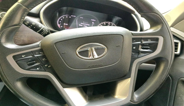 2019 Tata Harrier XZ 2.0L, Diesel, Manual, 33,355 km, interior