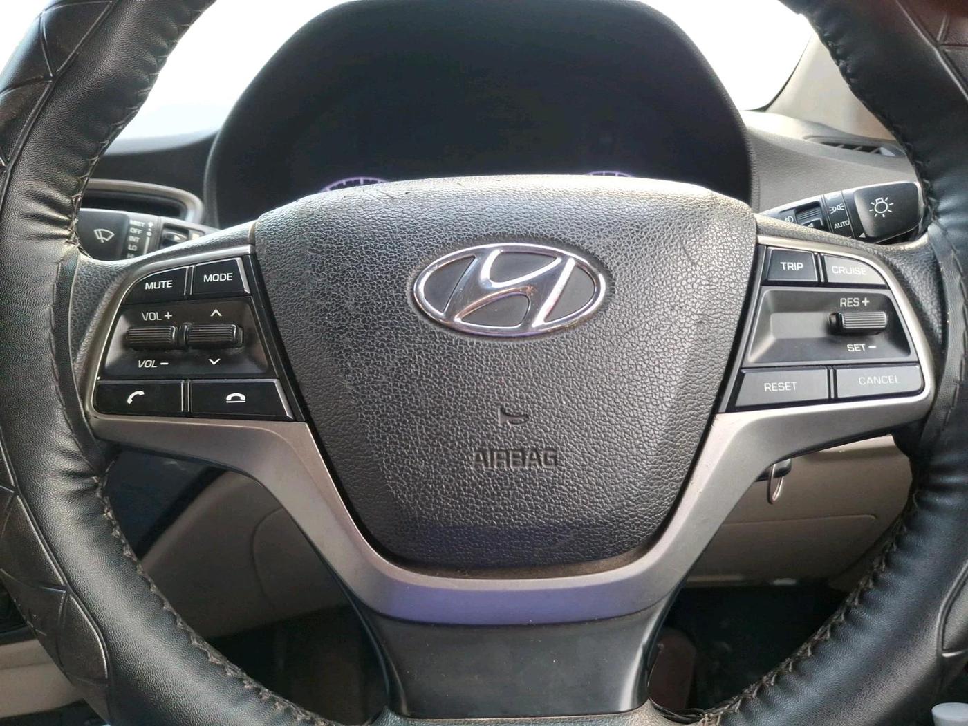 2018 Hyundai Verna 1.4 EX PETROL, Petrol, Manual, 72,163 km, interior