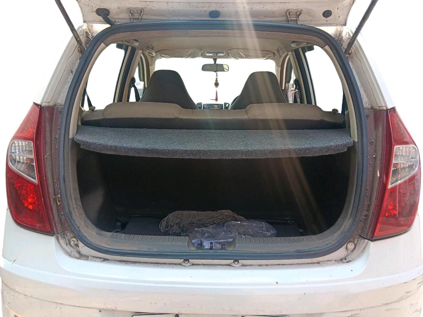 2015 Hyundai i10 MAGNA 1.1, Petrol, Manual, 44,080 km, exterior