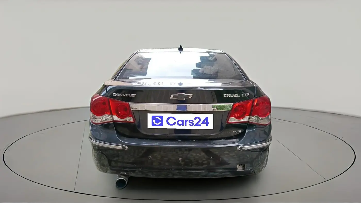 2010 Chevrolet Cruze LTZ, Diesel, Manual, 57,316 km, exterior