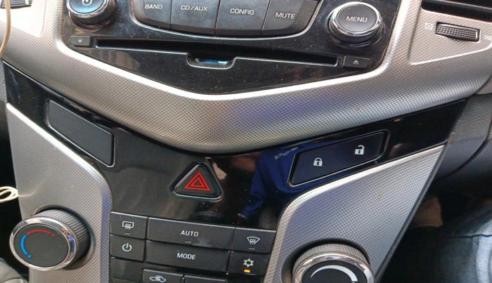 2010 Chevrolet Cruze LTZ, Diesel, Manual, 57,316 km, interior