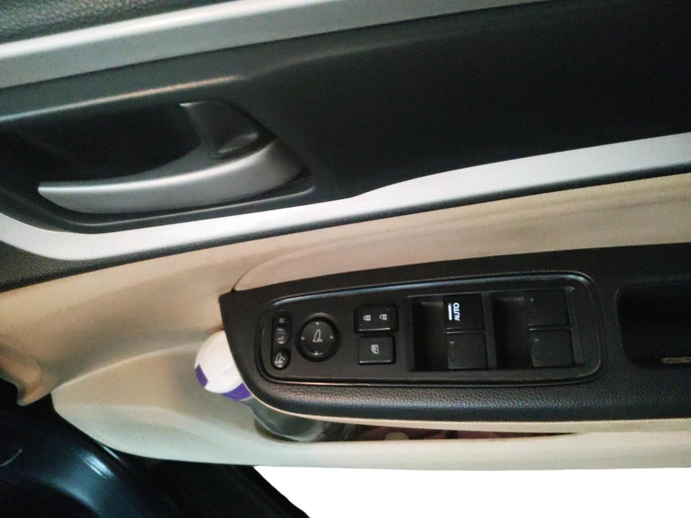 2021 Honda Amaze 1.2L I-VTEC VX CVT, Petrol, Automatic, 21,544 km, interior