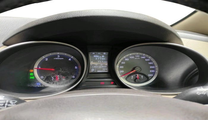 2014 Hyundai Santa Fe 2 WD, Diesel, Manual, 88,695 km, interior