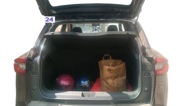 2021 Nissan MAGNITE XV MT, Petrol, Manual, 43,411 km, exterior