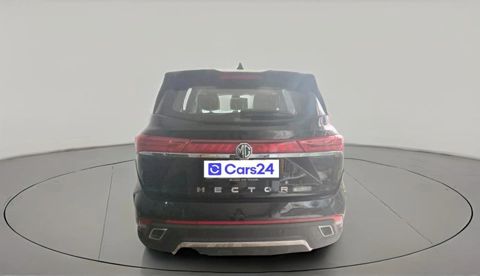 2024 MG HECTOR PLUS SHARP PRO 1.5 PETROL TURBO CVT 7 STR, Petrol, Automatic, 10,387 km, exterior