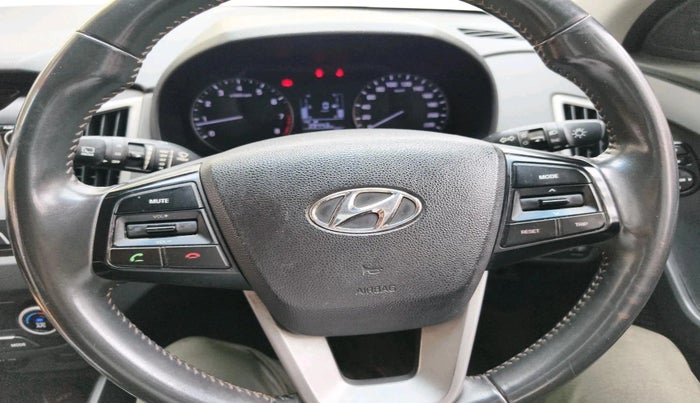 2017 Hyundai Creta SX PLUS 1.6 PETROL, Petrol, Manual, 90,557 km, interior