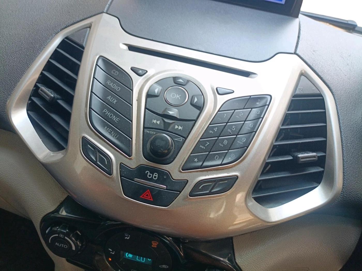2013 Ford Ecosport TITANIUM 1.5L DIESEL, Diesel, Manual, 1,09,018 km, interior