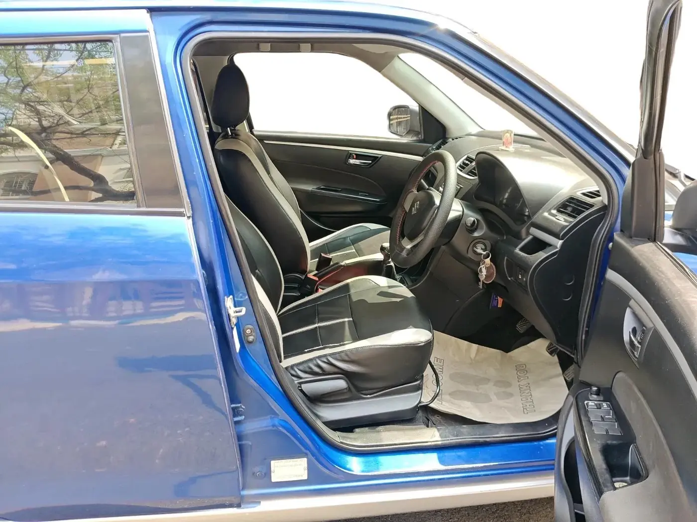2012 Maruti Swift VXI, Petrol, Manual, 77,260 km, interior