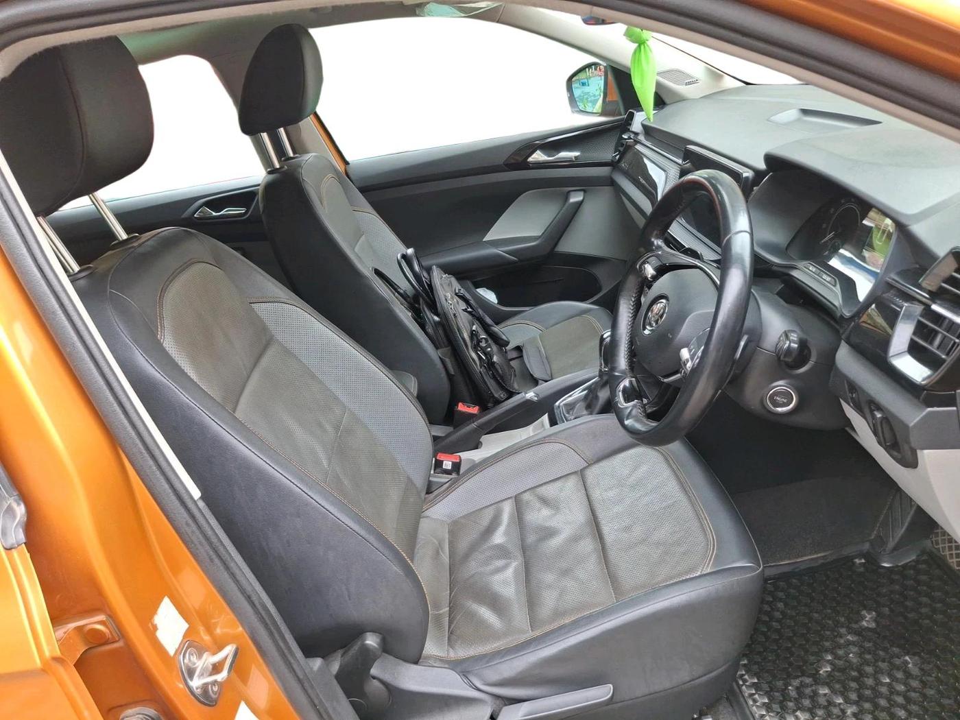 2021 Skoda KUSHAQ STYLE 1.0L TSI AT, Petrol, Automatic, 30,094 km, interior