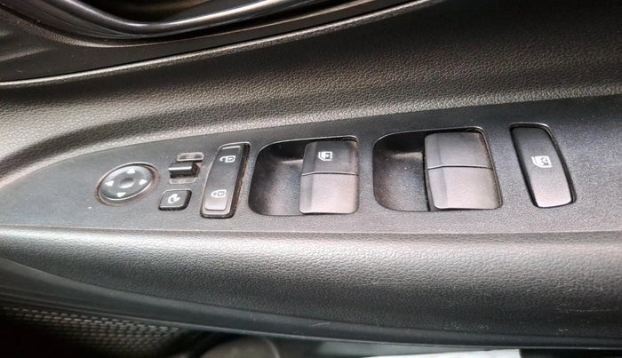 2021 Hyundai NEW I20 SPORTZ 1.0T GDI IMT, Petrol, Manual, 31,424 km, interior