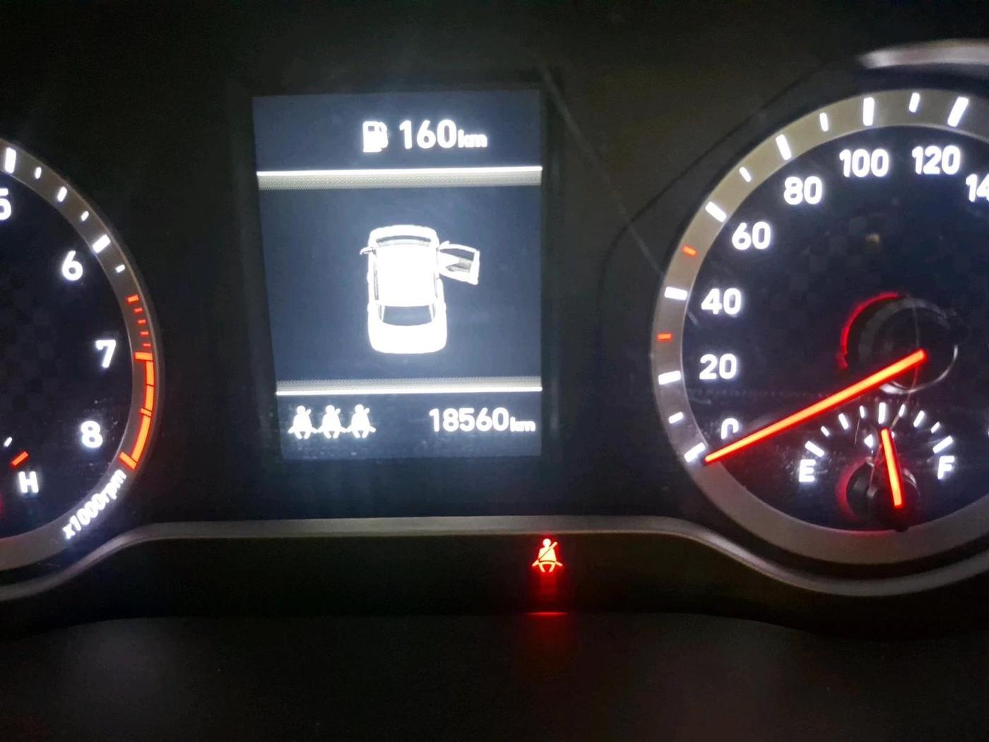 2024 Hyundai GRAND I10 NIOS MAGNA CORPORATE EDITION 1.2 KAPPA VTVT, Petrol, Manual, 18,560 km, interior