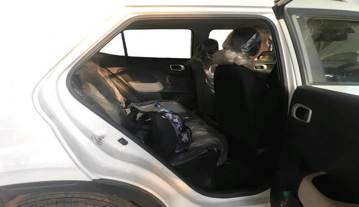 2025 Hyundai VENUE E Plus 1.2 Petrol, Petrol, Manual, 7,021 km, interior