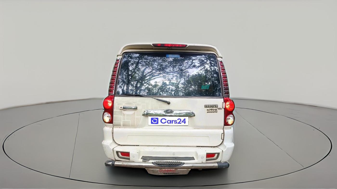 2012 Mahindra Scorpio VLX 2WD, Diesel, Manual, 1,06,411 km, exterior