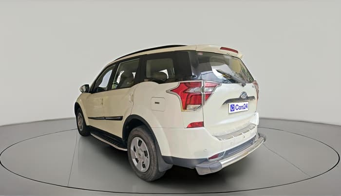 2021 Mahindra XUV500 W7 AT, Diesel, Automatic, 9,193 km, exterior
