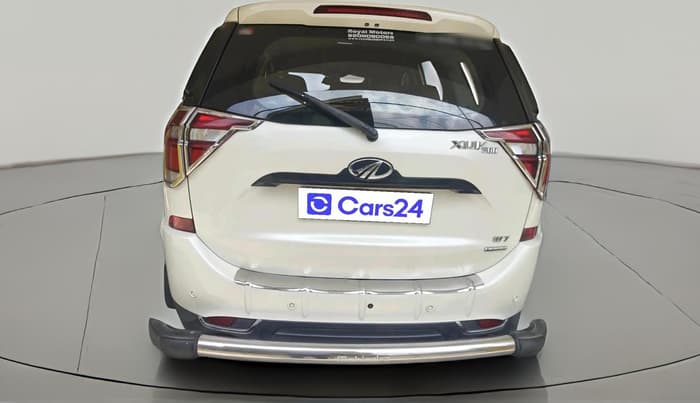 2021 Mahindra XUV500 W7 AT, Diesel, Automatic, 9,193 km, exterior