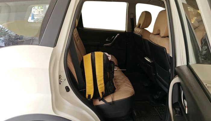 2021 Mahindra XUV500 W7 AT, Diesel, Automatic, 9,193 km, interior