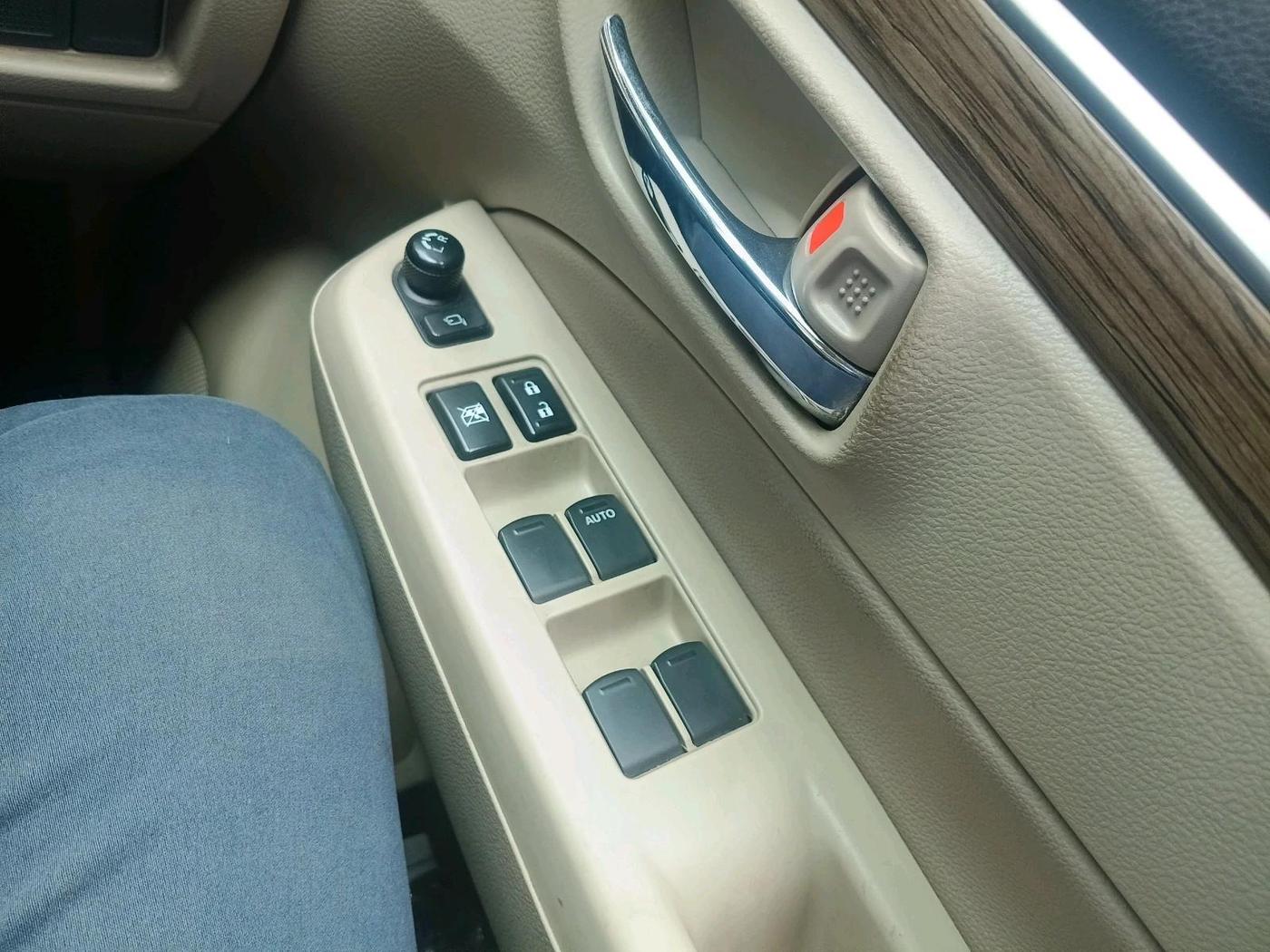 2019 Maruti Ciaz ALPHA 1.5 SHVS PETROL, Petrol, Manual, 53,388 km, interior