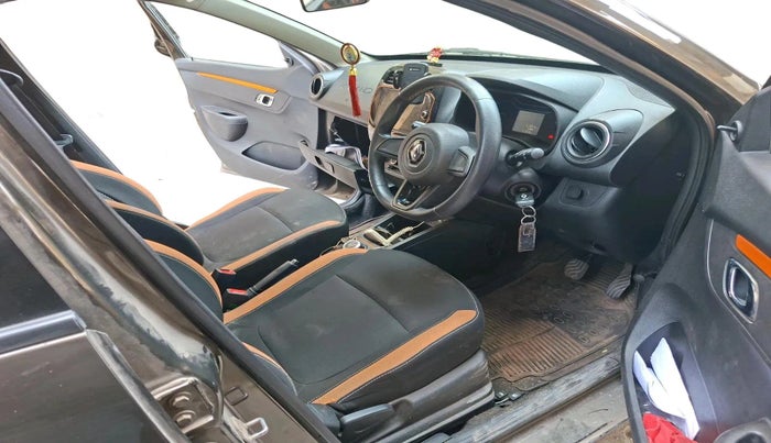 2021 Renault Kwid CLIMBER 1.0 AMT (O), Petrol, Automatic, 51,331 km, interior