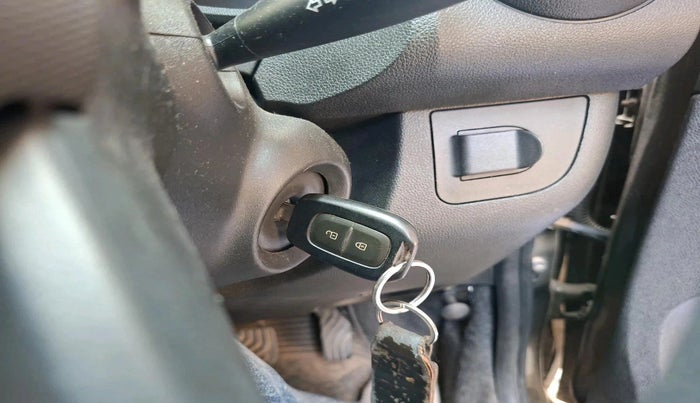 2021 Renault Kwid CLIMBER 1.0 AMT (O), Petrol, Automatic, 51,331 km, interior