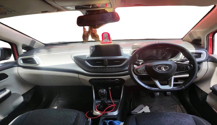 2021 Tata ALTROZ XZ DIESEL, Diesel, Manual, 1,00,011 km, interior