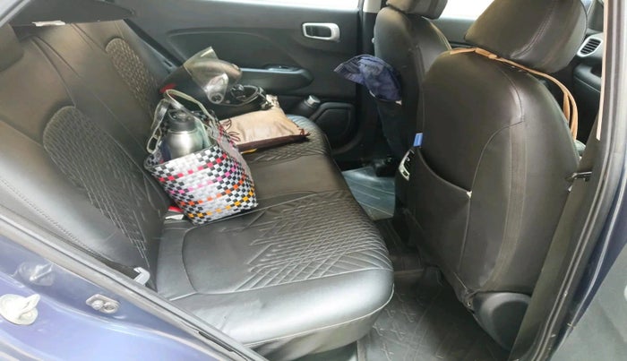 2022 Hyundai VENUE S 1.2, Petrol, Manual, 75,670 km, interior