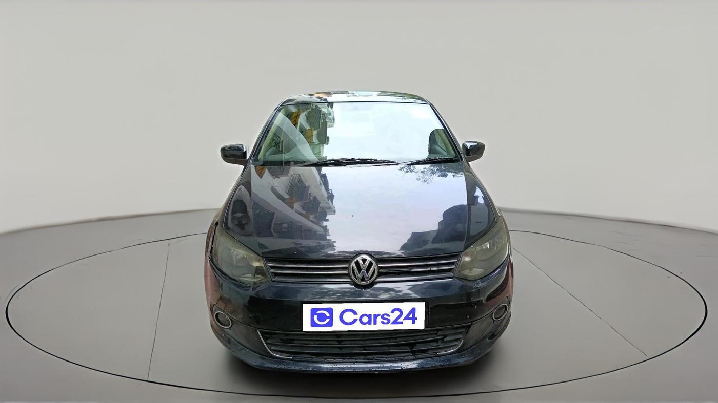 2013 Volkswagen Vento HIGHLINE 1.6 MPI, Petrol, Manual, 1,40,863 km, exterior