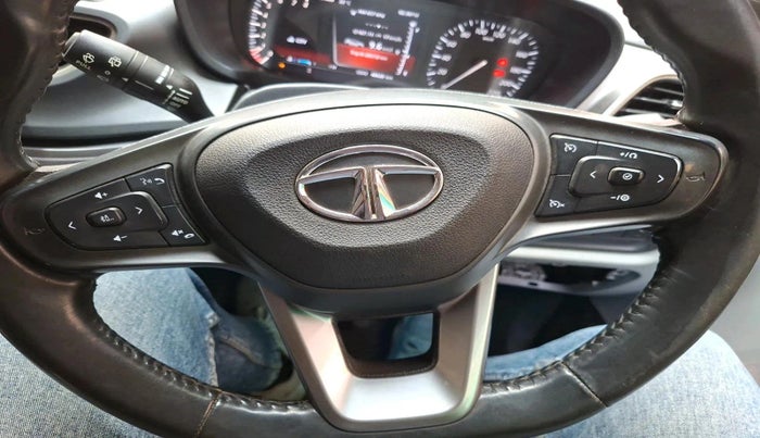 2020 Tata ALTROZ XZ PETROL, Petrol, Manual, 48,620 km, interior