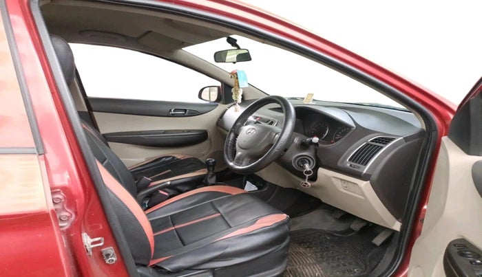 2013 Hyundai i20 MAGNA 1.2, Petrol, Manual, 56,697 km, interior