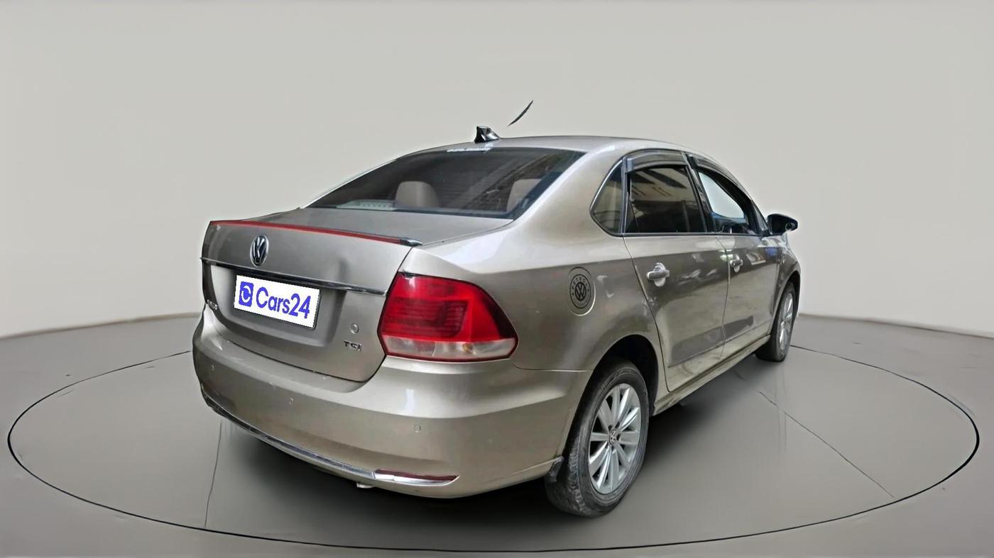 2016 Volkswagen Vento 1.2 TSI HIGHLINE PLUS AT, Petrol, Automatic, 70,547 km, exterior