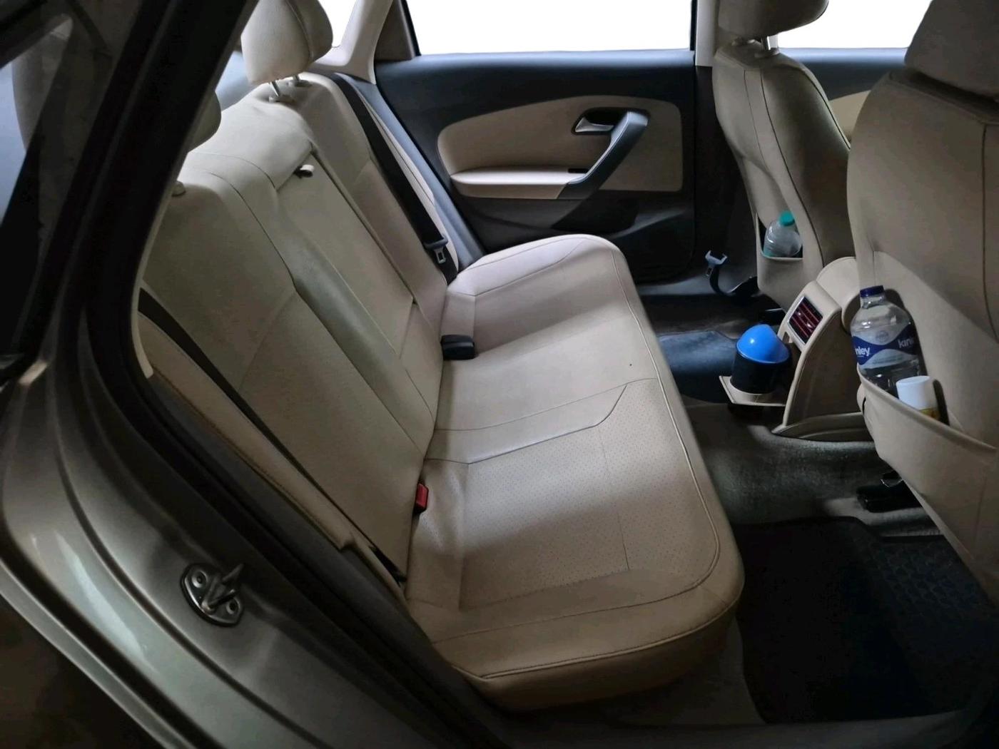 2016 Volkswagen Vento 1.2 TSI HIGHLINE PLUS AT, Petrol, Automatic, 70,547 km, interior