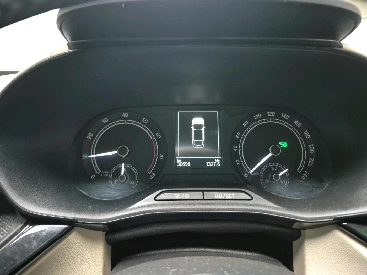 2023 Skoda SLAVIA AMBITION 1.0L TSI AT, Petrol, Automatic, 30,698 km, interior