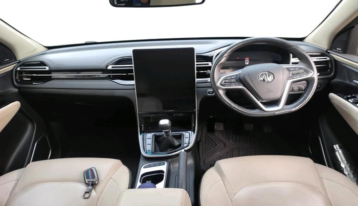 2022 MG HECTOR SHARP PRO 1.5 TURBO MT PETROL, Petrol, Manual, 16,934 km, interior