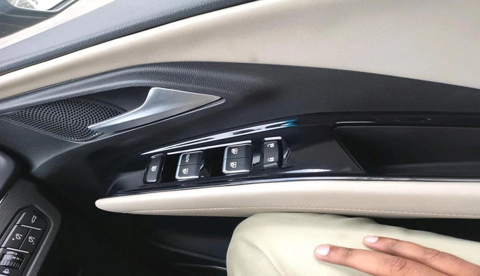 2022 MG HECTOR SHARP PRO 1.5 TURBO MT PETROL, Petrol, Manual, 16,934 km, interior