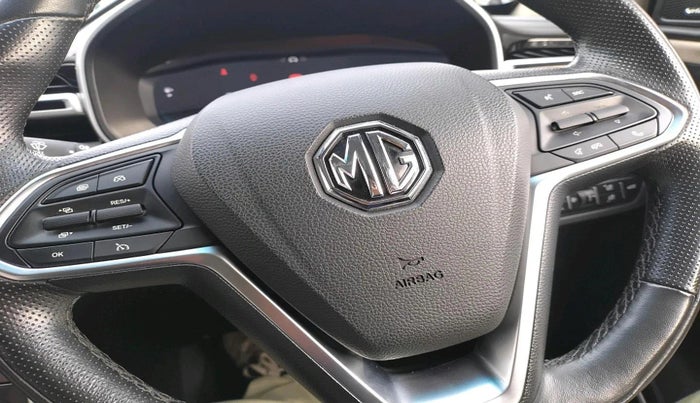 2022 MG HECTOR SHARP PRO 1.5 TURBO MT PETROL, Petrol, Manual, 16,934 km, interior