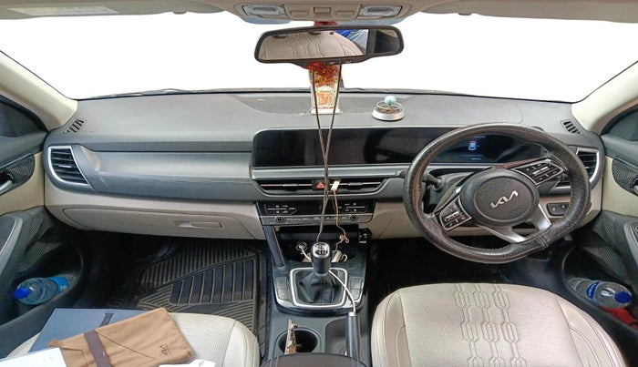 2023 KIA SELTOS  HTX 1.5 PETROL MT, Petrol, Manual, 50,513 km, interior